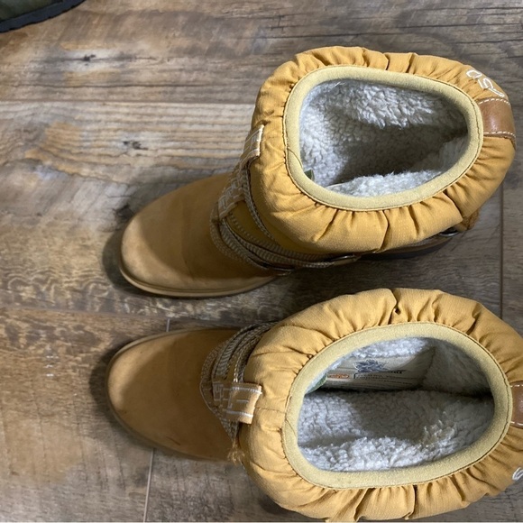 Timberland 650 Leather Fleece Boots Women’s Size 6 - Picture 4 of 5